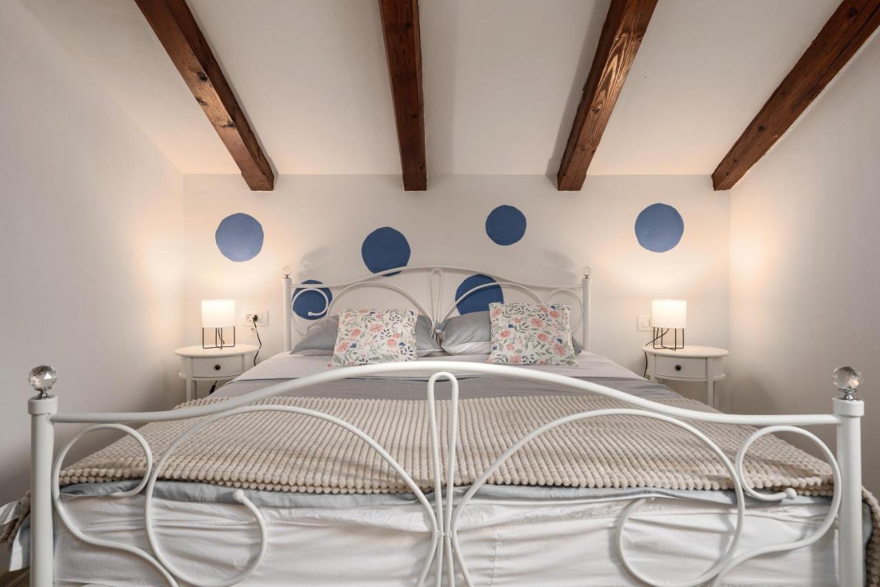 Relax In 2 Bedroom App In Old Town W/Ac And Wifi Rovinj Exteriör bild